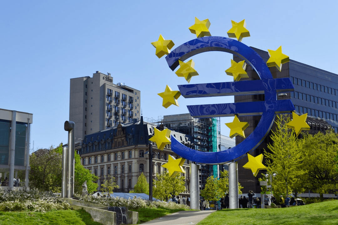 Illustration de l'article BCE : Taux de refinancement maintenu à 3,25% - L'euro réagit positivement sur actualités marchés - DailyTrading