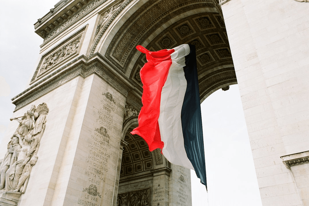 Illustration de l'article Dette française : taux 30 ans à 4,50% - impact économique et trading sur actualités marchés - DailyTrading