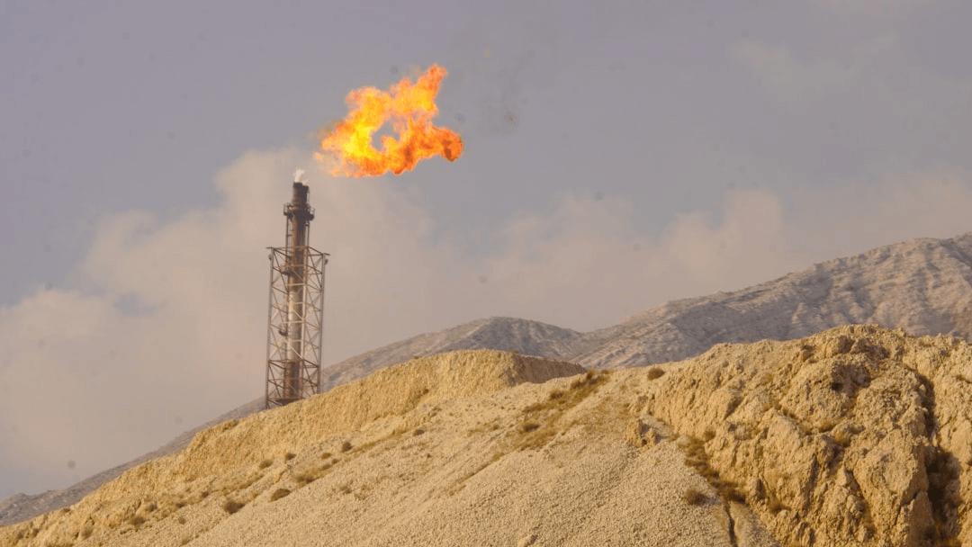 Illustration de l'article Pétrole : Envolée vers 95$ sur tensions Iran-Israël - Comment trader l'énergie ? sur actualités marchés - DailyTrading