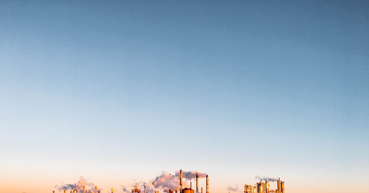 Illustration de l'article Taux longs à 5,32 % et pétrole à 90 $ : marchés sous tension sur actualités marchés - DailyTrading